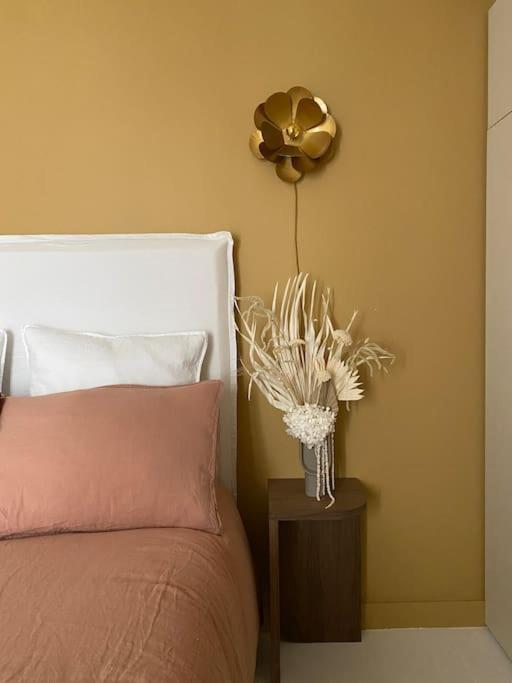 Welcoming, Lovely, Calm & Centrally Located Flat Дижон Екстериор снимка